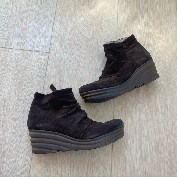 Miz Mooz Zane Brown Suede Ankle Bootie Size 41 / US 10 - Picture 6 of 10